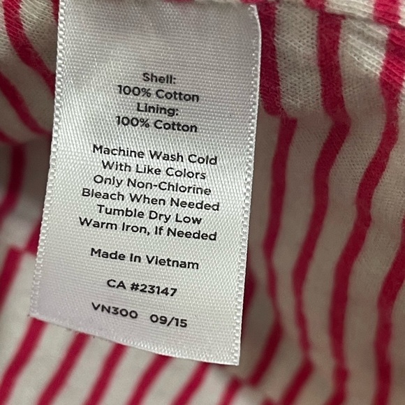 Talbots rain resistant hooded, polka dot jacket. Size medium GUC - Picture 8 of 8